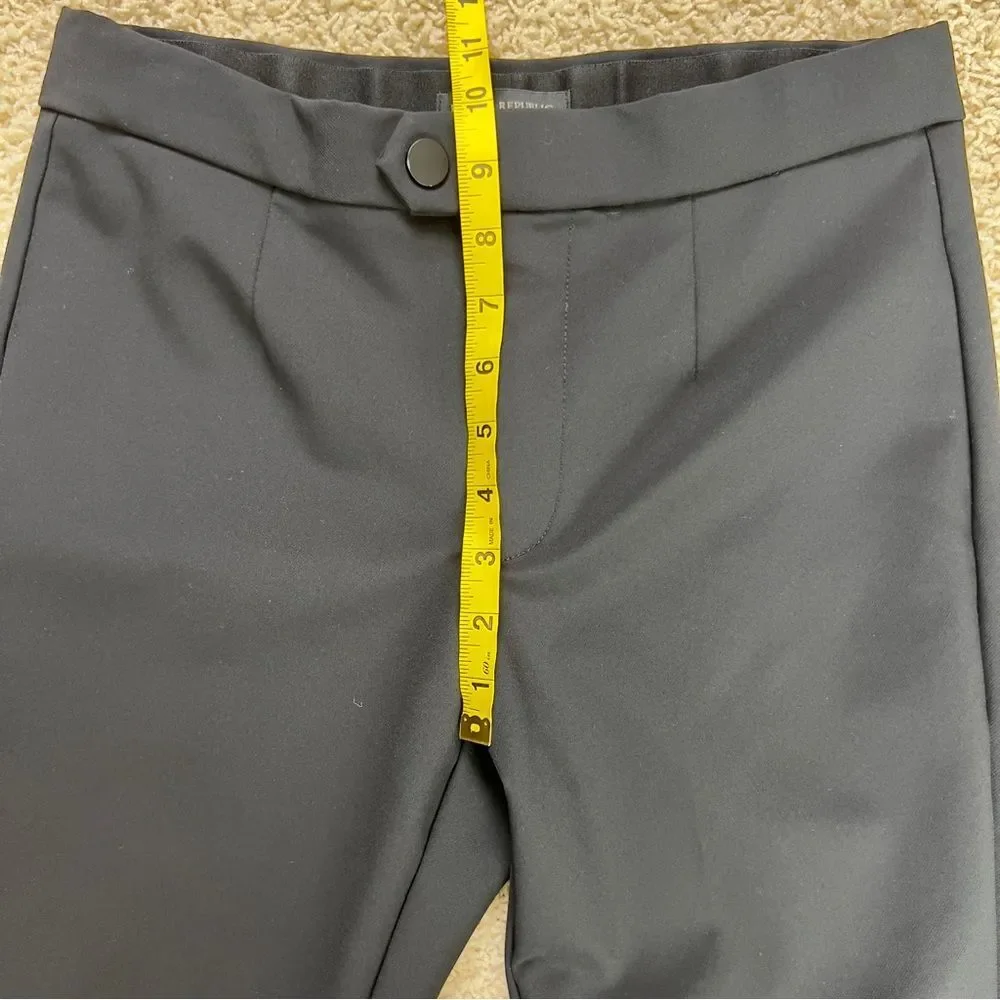 BANANA REPUBLIC EUC Nylon Dress Pants Slacks Straight Leg Trousers Black Size 4L
